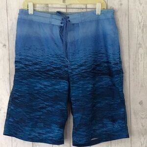 GUC Men’s L Calvin Klein Lined Board Shorts